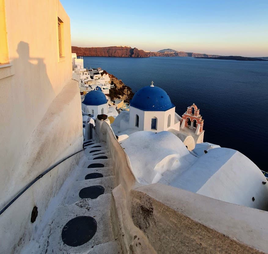 ΦΘΙΝΟΠΩΡΟ ΣΤΗ ΣΑΝΤΟΡΙΝΗ: ΓΙΑ ΑΥΤΟΥΣ ΤΟΥΣ ΛΟΓΟΥΣ ΑΞΙΖΕΙ