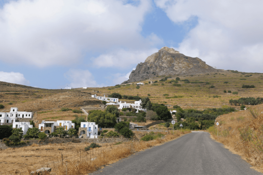 15 ΠΡΟΤΑΣΕΙΣ ΓΙΑ ΤΗN ΤΗΝΟ ΠΟΥ ΑΞΙΖΕΙ ΝΑ ΑΚΟΛΟΥΘΗΣΕΙΣ