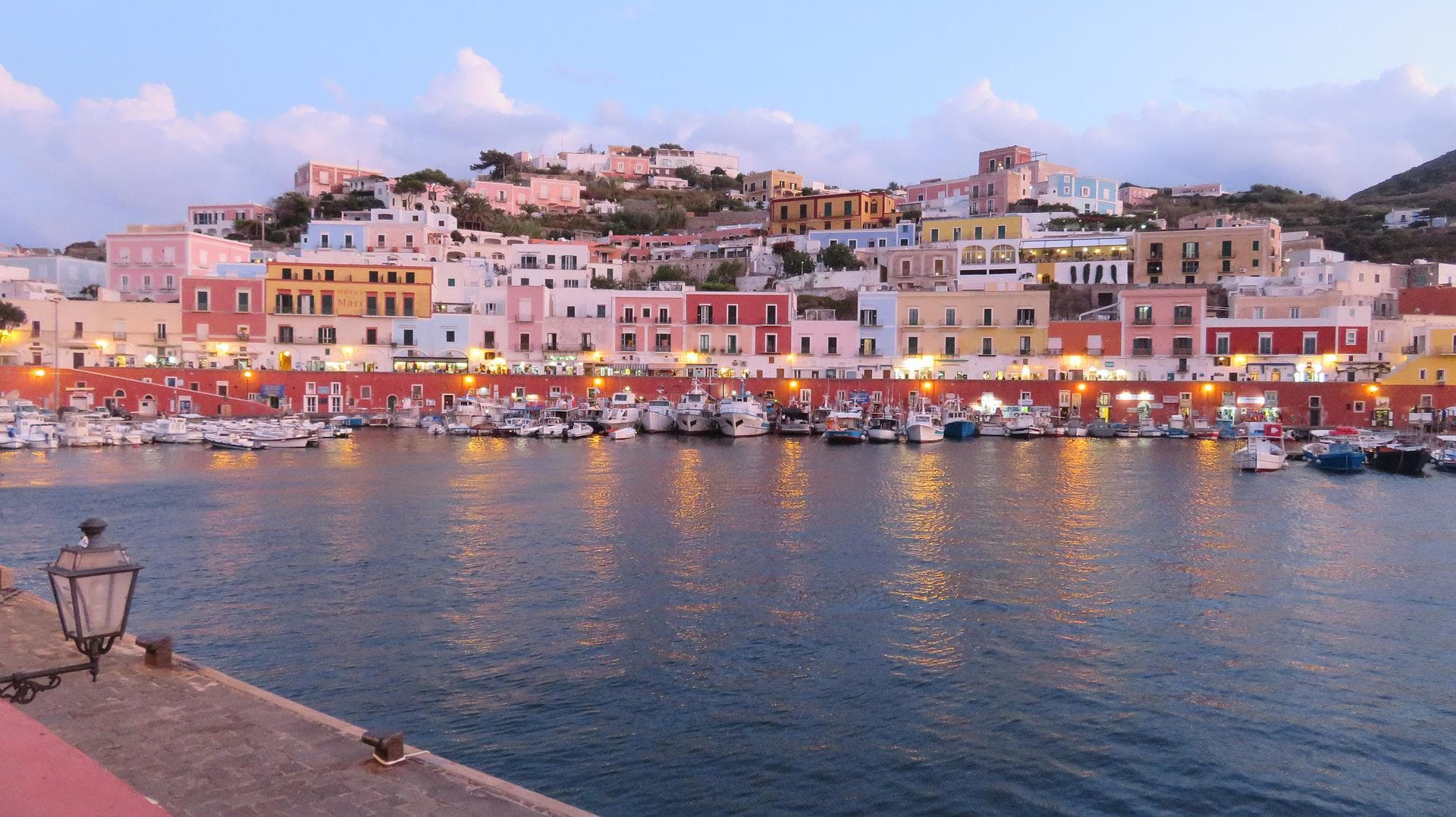 VACANZE A PONZA: COSA VEDERE