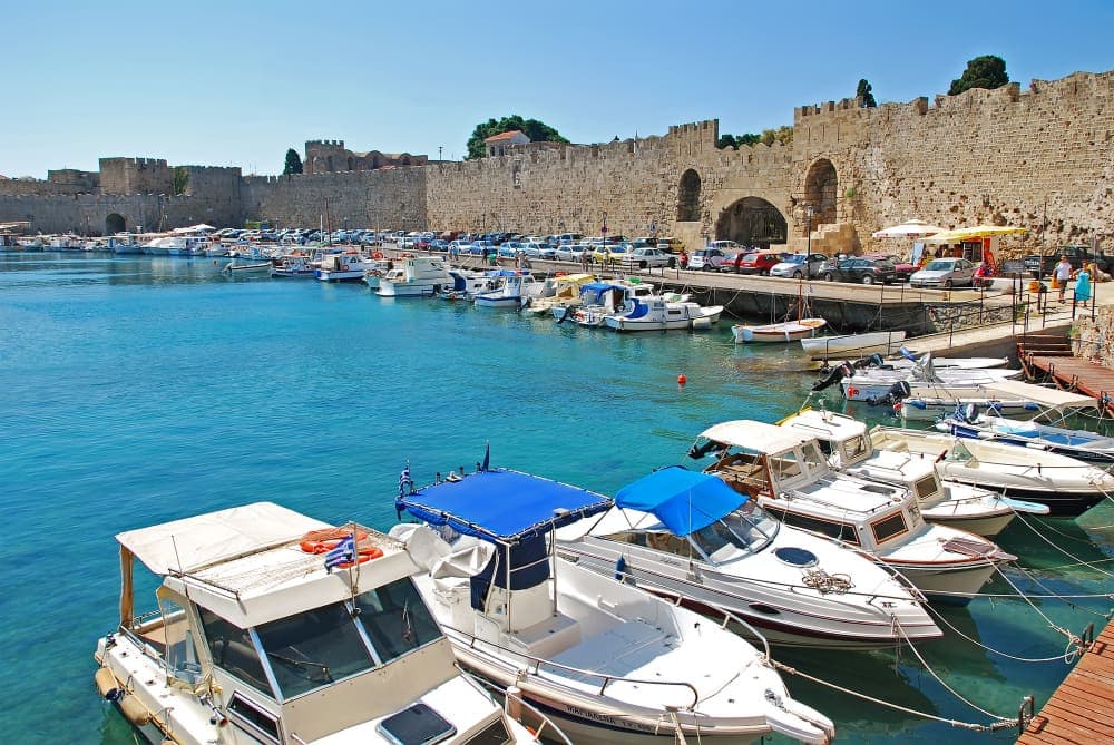 Porto della città medievale di Rodi