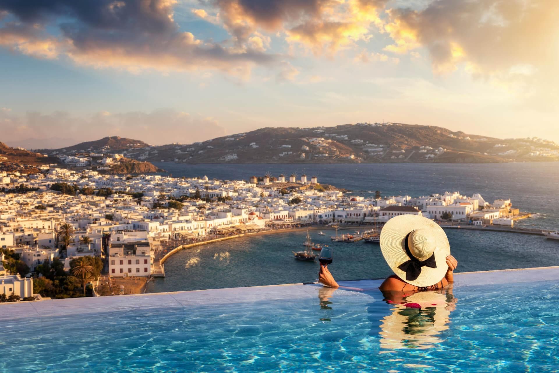 STAY AT ONE OF THESE 10 FANTASTIC MYKONOS HOTELS DURING YOUR FERRY TRIP