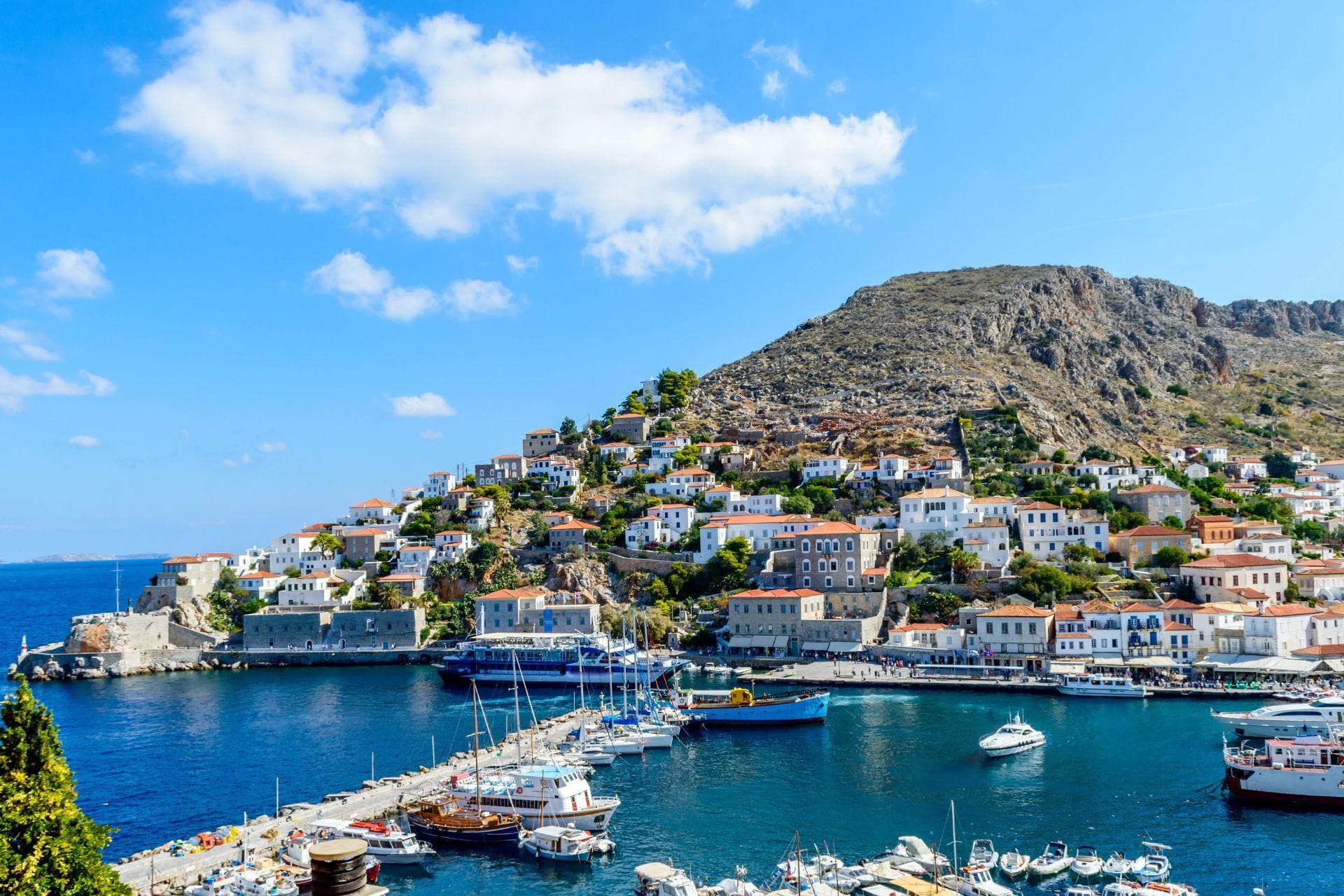 15 ΠΡΟΤΑΣΕΙΣ ΠΟΥ ΑΞΙΖΕΙ ΝΑ ΑΚΟΛΟΥΘΗΣΕΙΣ ΣΤΗΝ ΥΔΡΑ