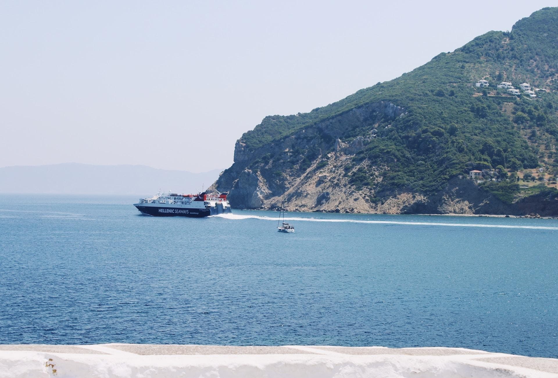 DREI INSELN MIT DER FÄHRE – SKIATHOS, SKOPELOS UND ALONNISOS
