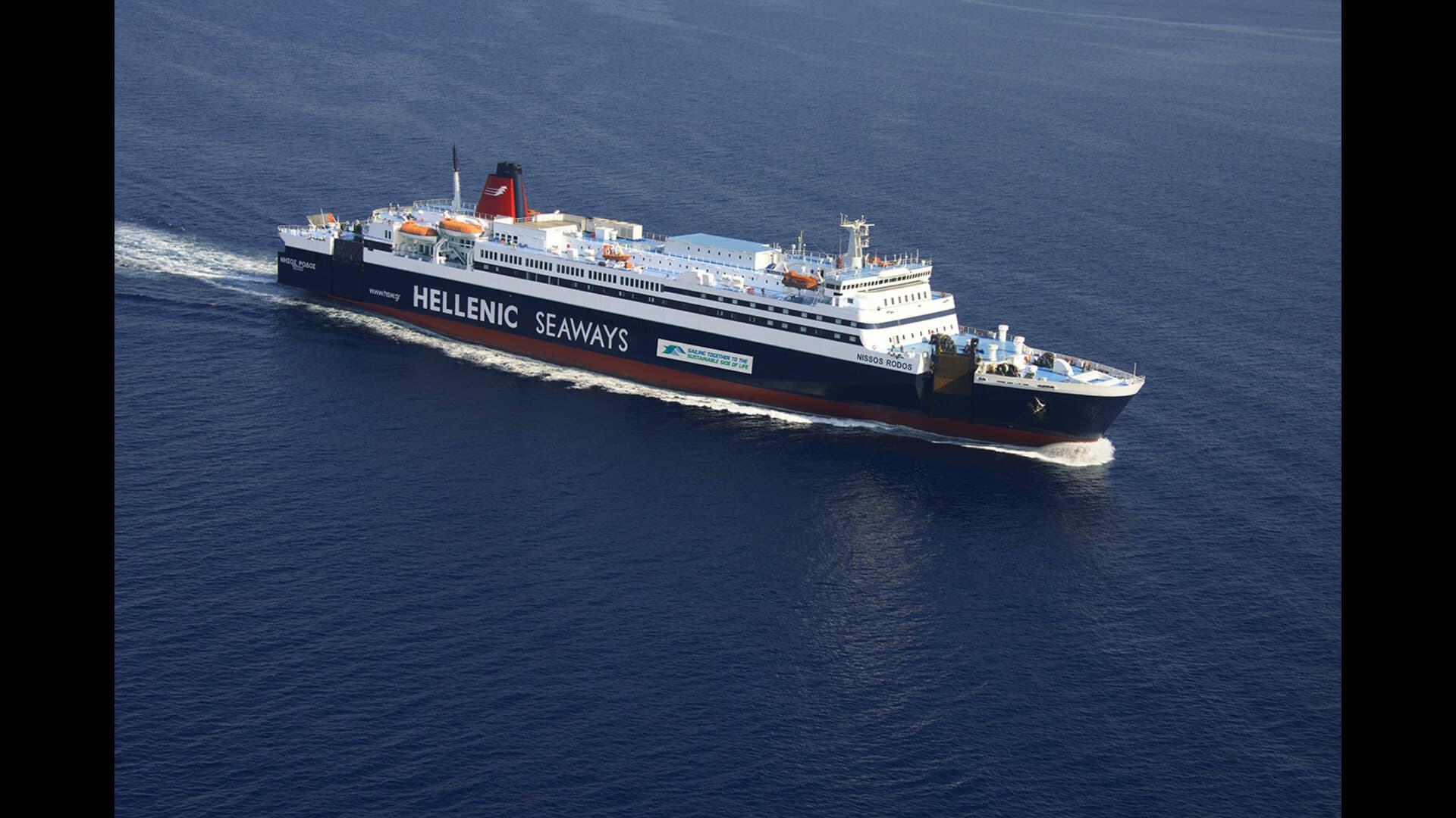 Cabin with window (WC, 淋浴)