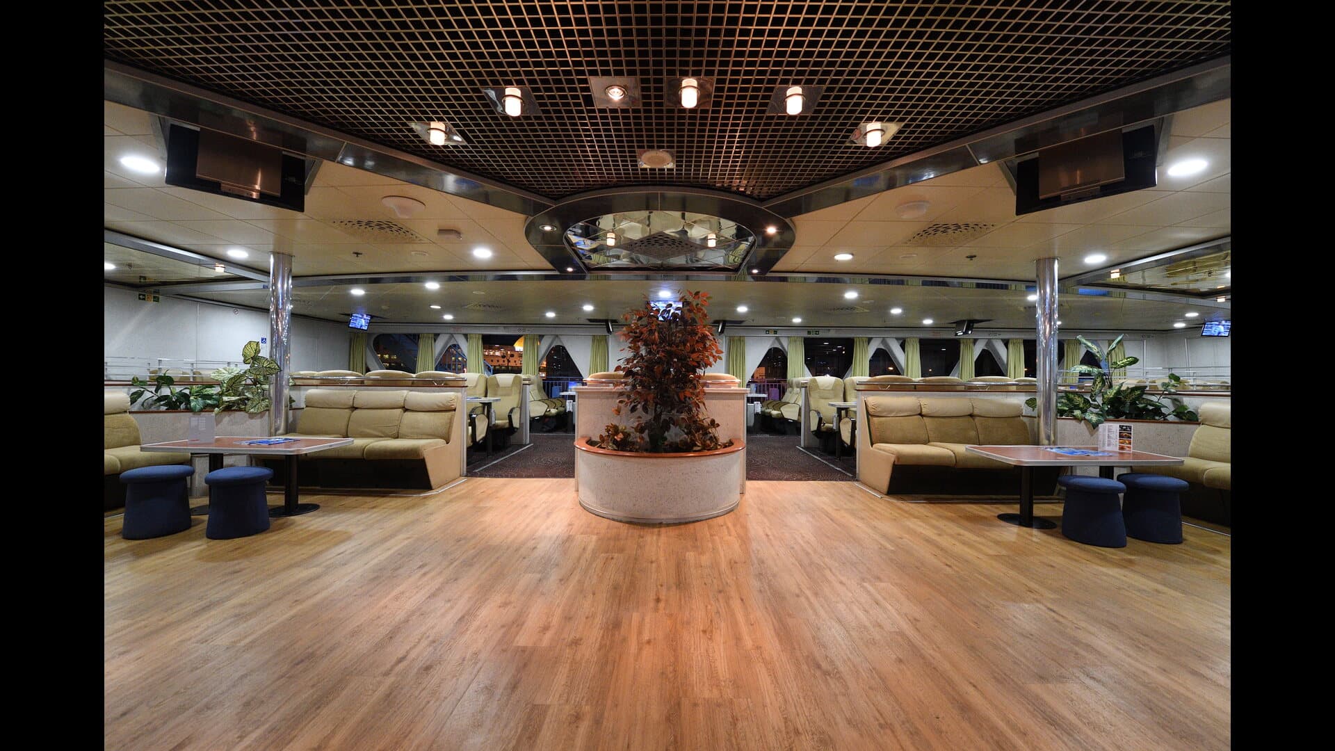 Business 指定席位 - Lounge 1