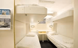 Cabin without window (WC, 淋浴, Bunk Beds, Bed linen and towels, Single beds, Deck 2)