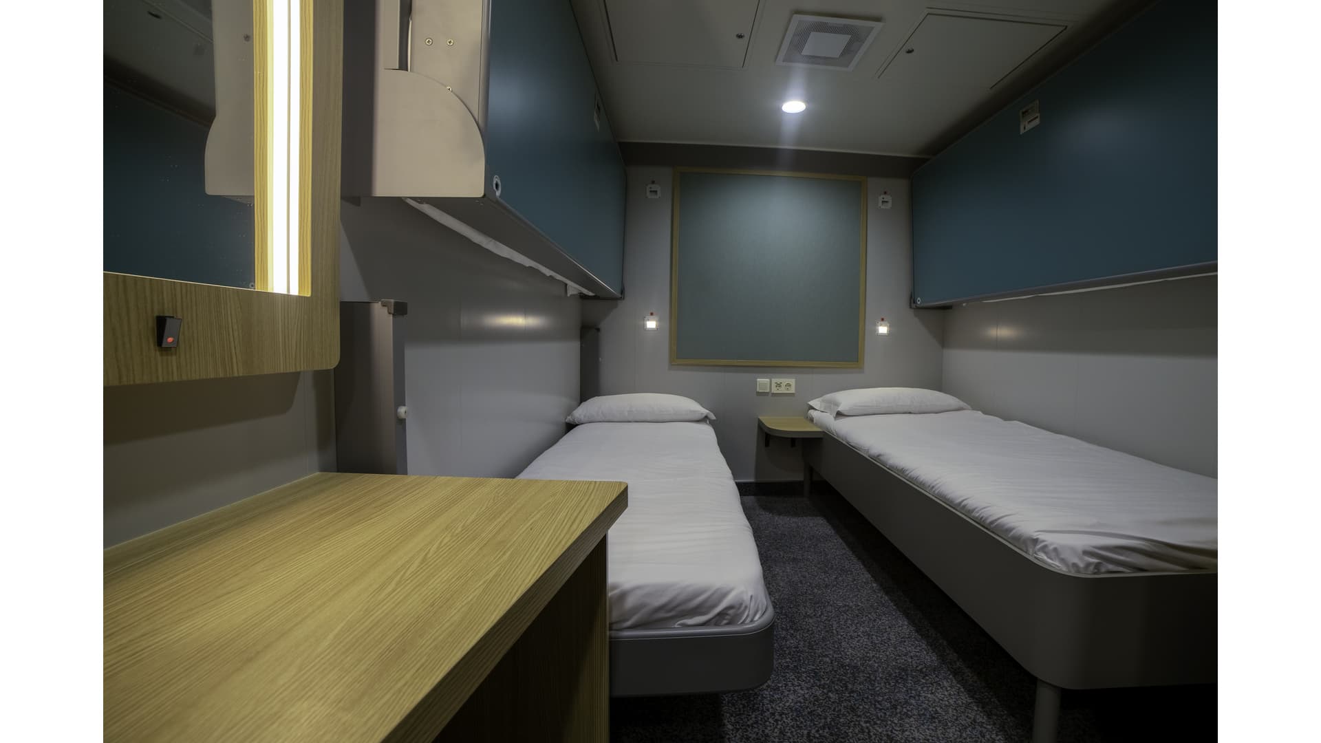 Cabina senza finestra (WC, Doccia)