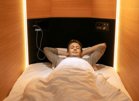 Dormitory without window (WC, 淋浴, Air-condition, Bed linen and towels, Lower beds, Single beds, Lower beds)