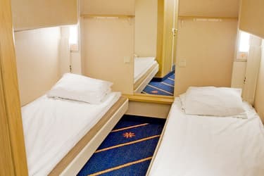 Cabin without window (WC, シャワー, Air-condition, 電話番号, Deck 2)