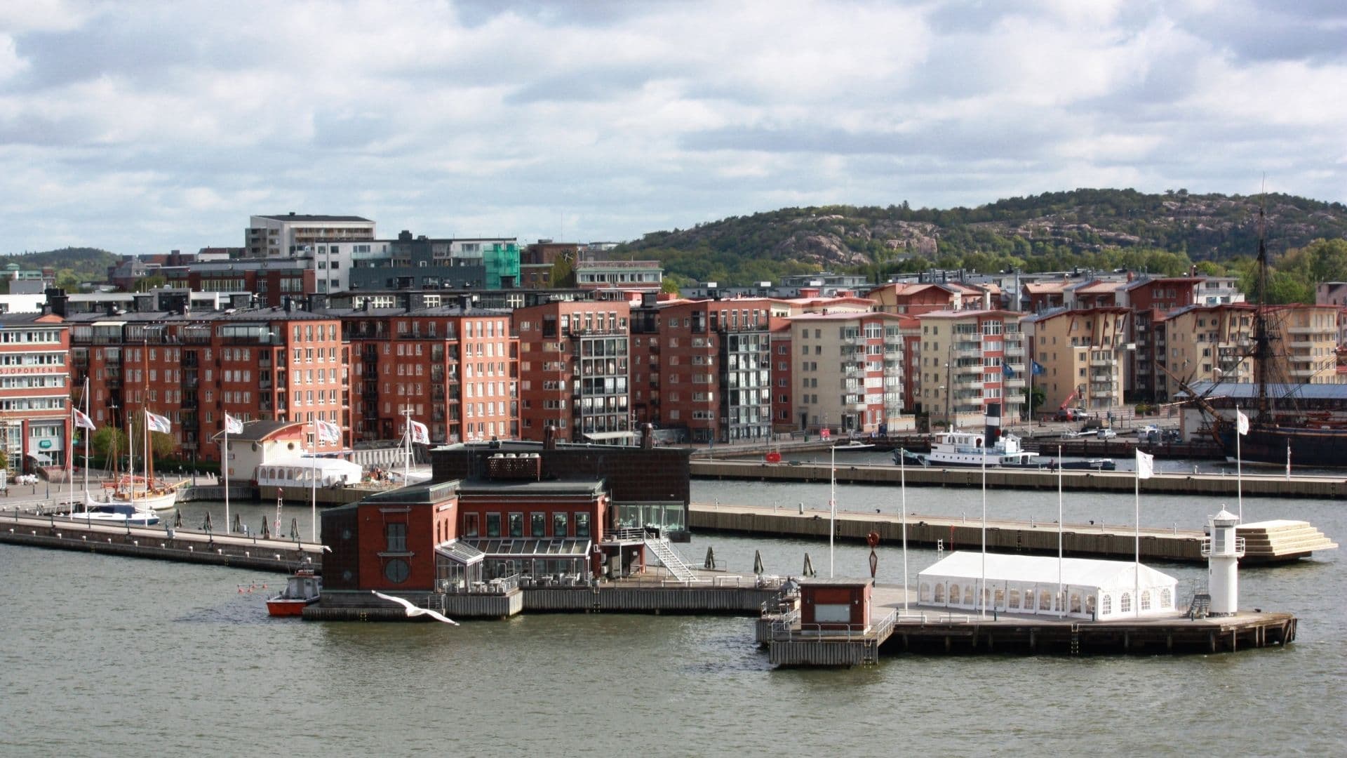 ferryscanner-Destination-pages-Denmark-Frederikshavn-3