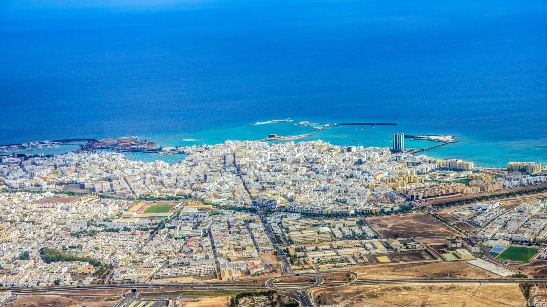 ferryscanner-spain-canary_isl-Lanzarote-arrecife-1