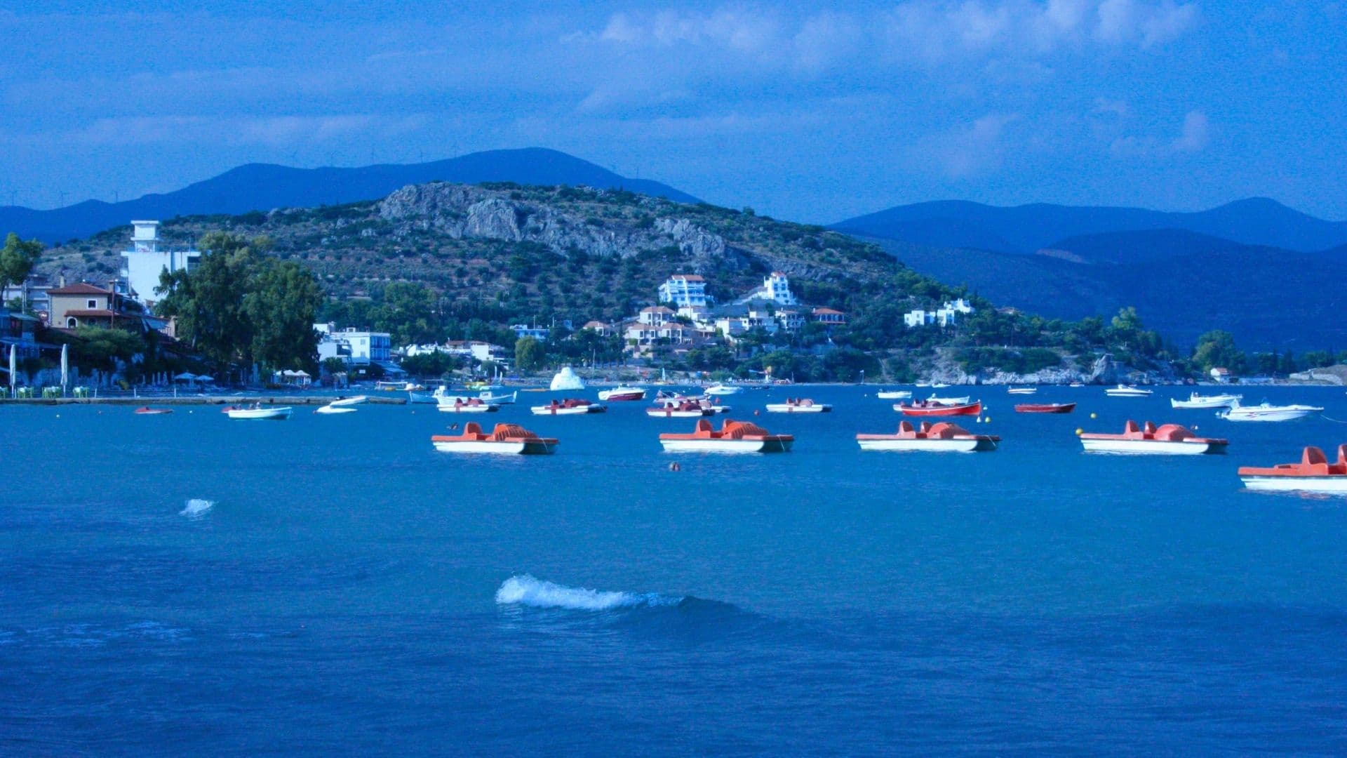 ferryscanner-destination-pages-destination-pages-greece-cyclades-antiparos (2)