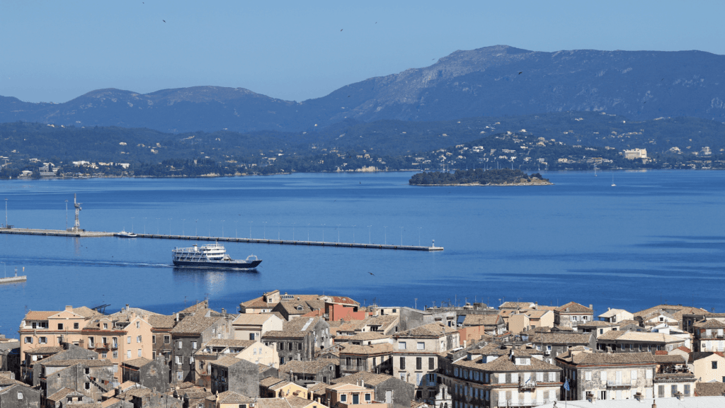 Island Hopping κάτω από 35 ευρώ εξώφυλλο