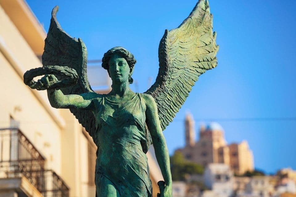 ILES POUR VOYAGEURS SOLO