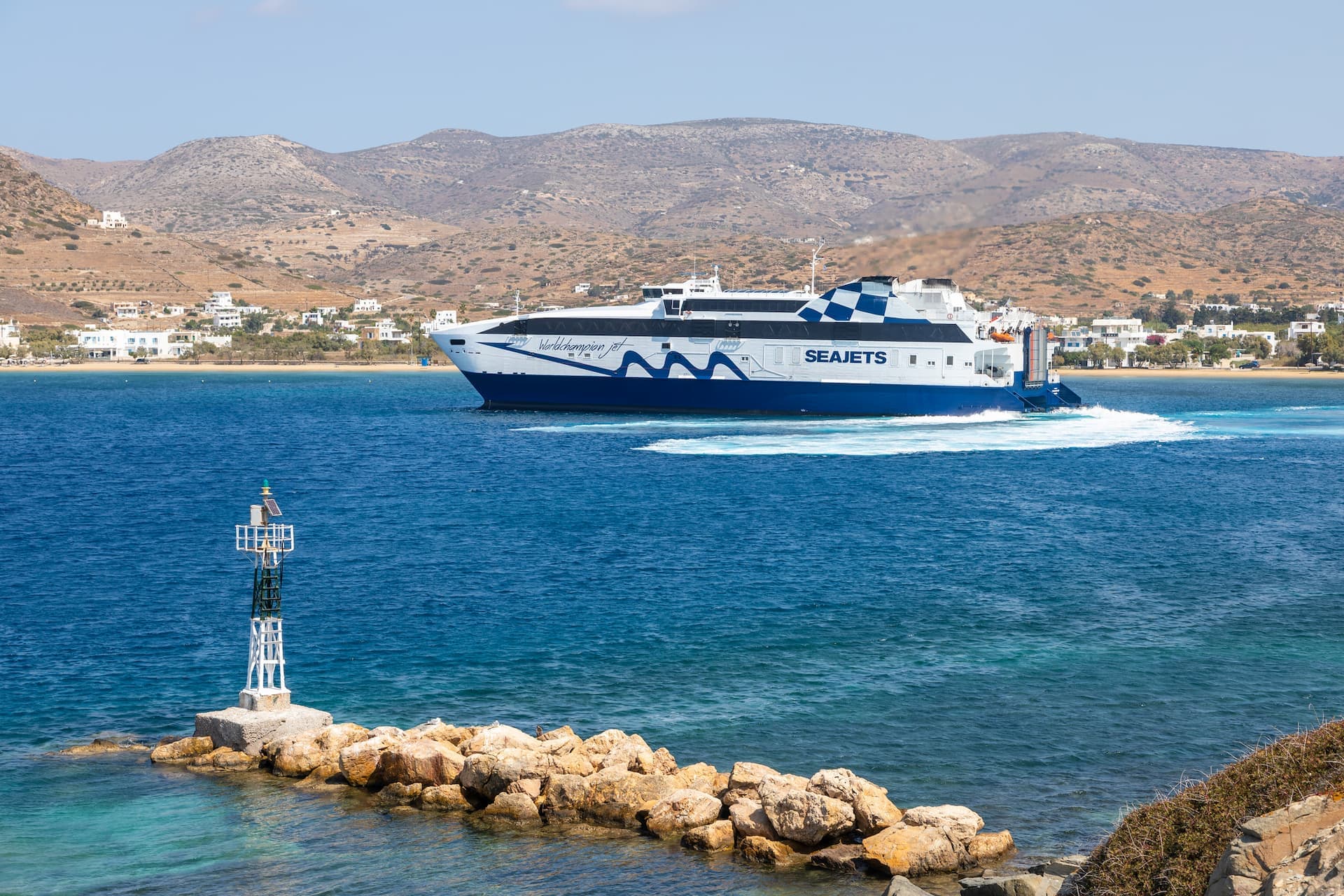 Προσφορές Seajets για Άνδρο και Τήνο: Ταξίδεψε από 24,50€ από τη Ραφήνα