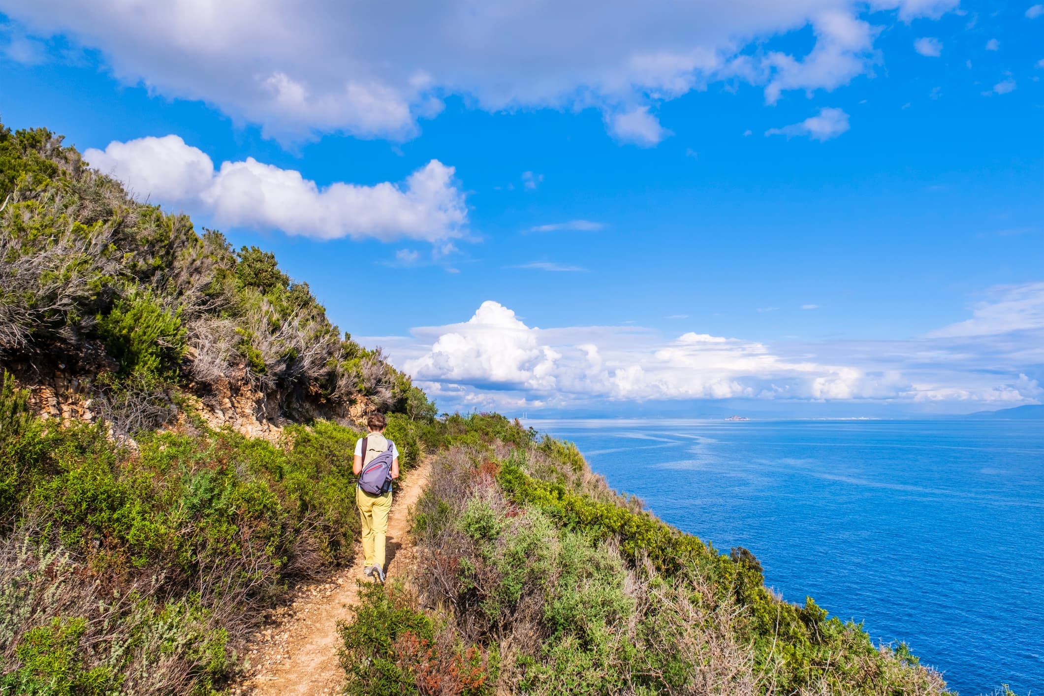 Isola d'Elba a ottobre: cosa vedere, dove camminare e come arrivare in traghetto