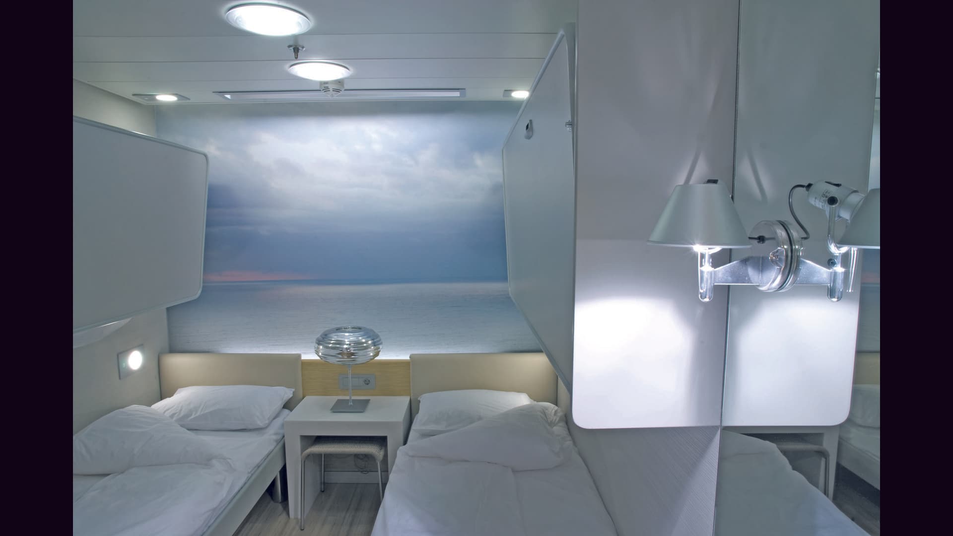 Cabin without window (WC, 淋浴)