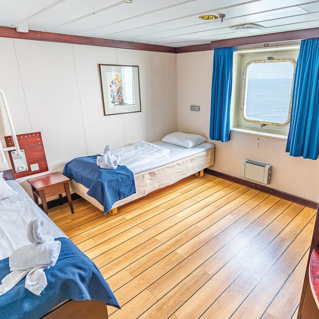 Cabin with window (tualet, Dush, TV, Nevoja të veçanta, Airdryer, Safe)