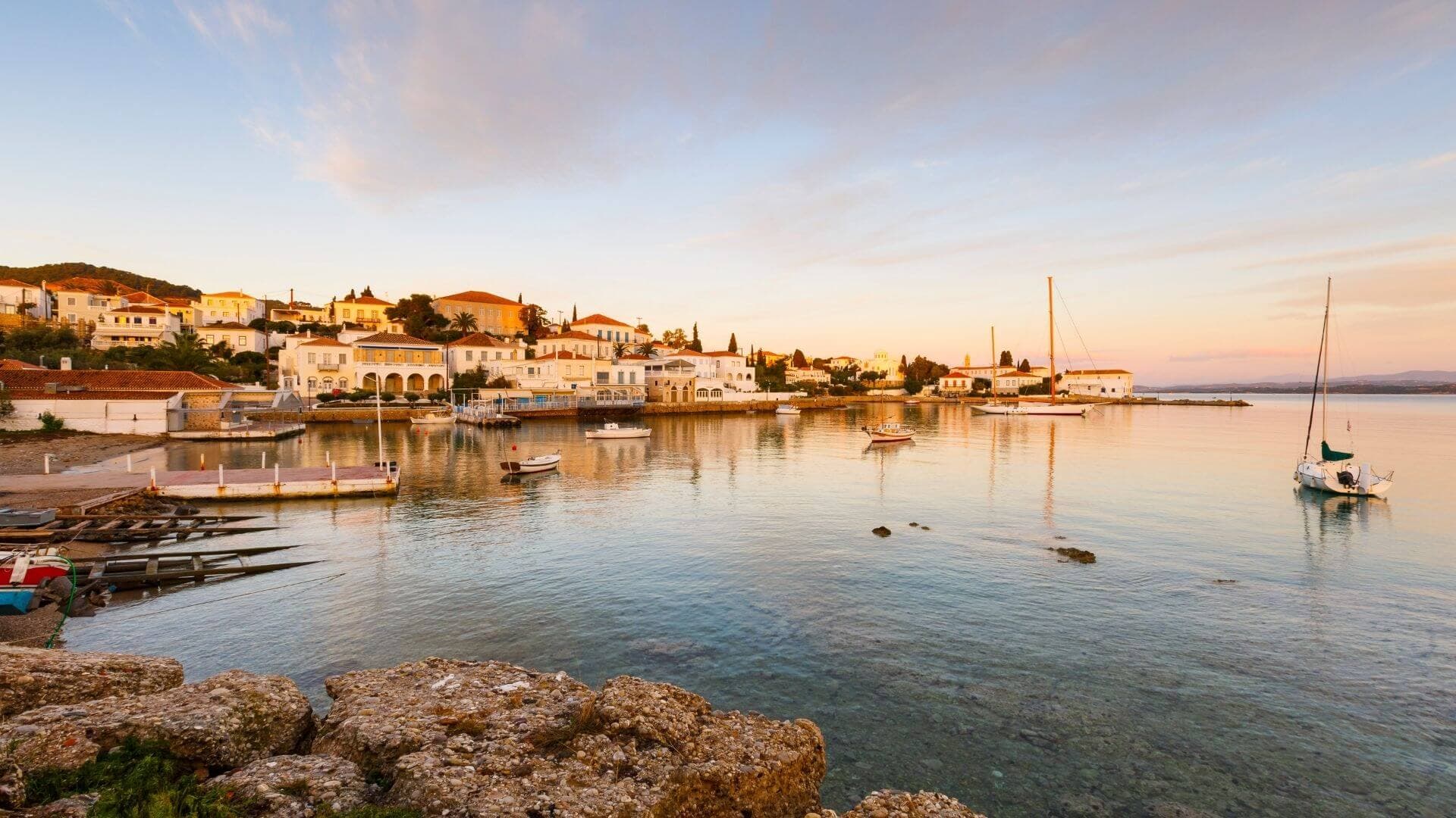Stepses Spetses Ferry Schedules and Tickets